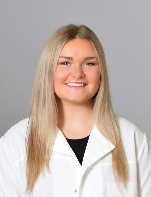 Molly-Reynolds-PA-White-Coat-WEB